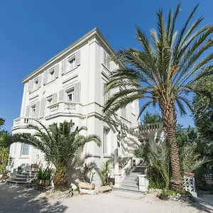 3* Hotel Oxford