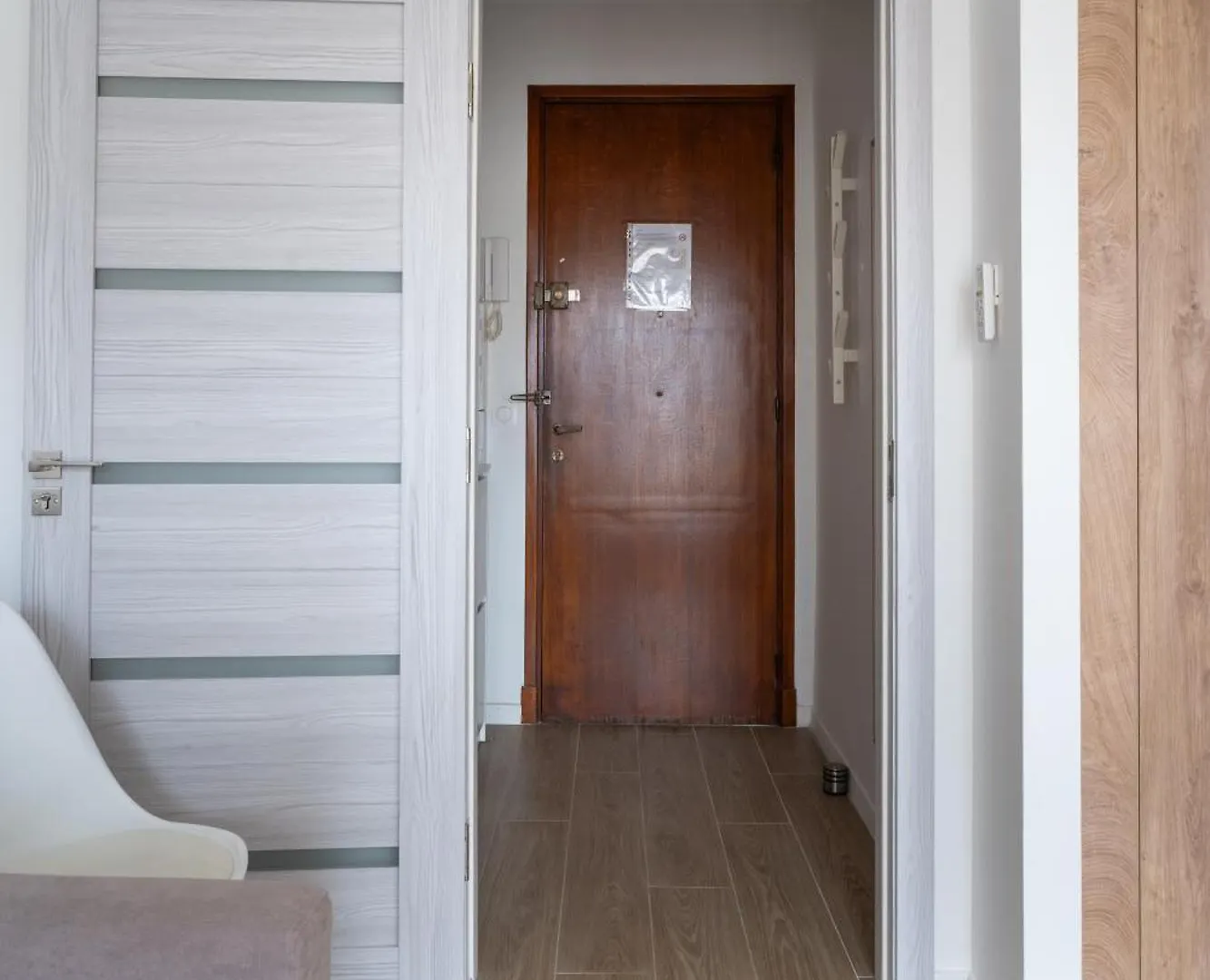 Apartment Studio Calme Et Climatise Au Coeur De Cannes France