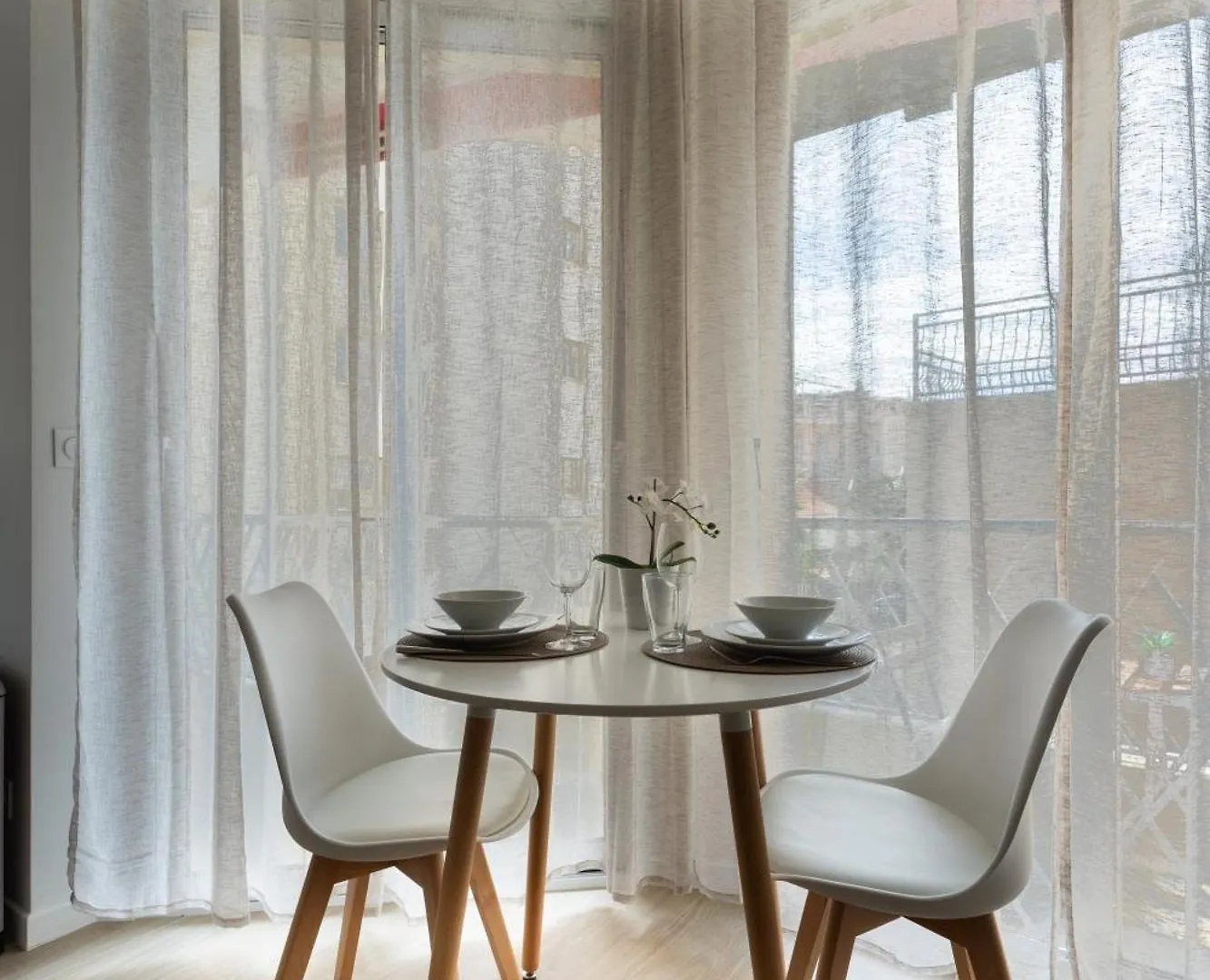 Apartment Studio Calme Et Climatise Au Coeur De Cannes France
